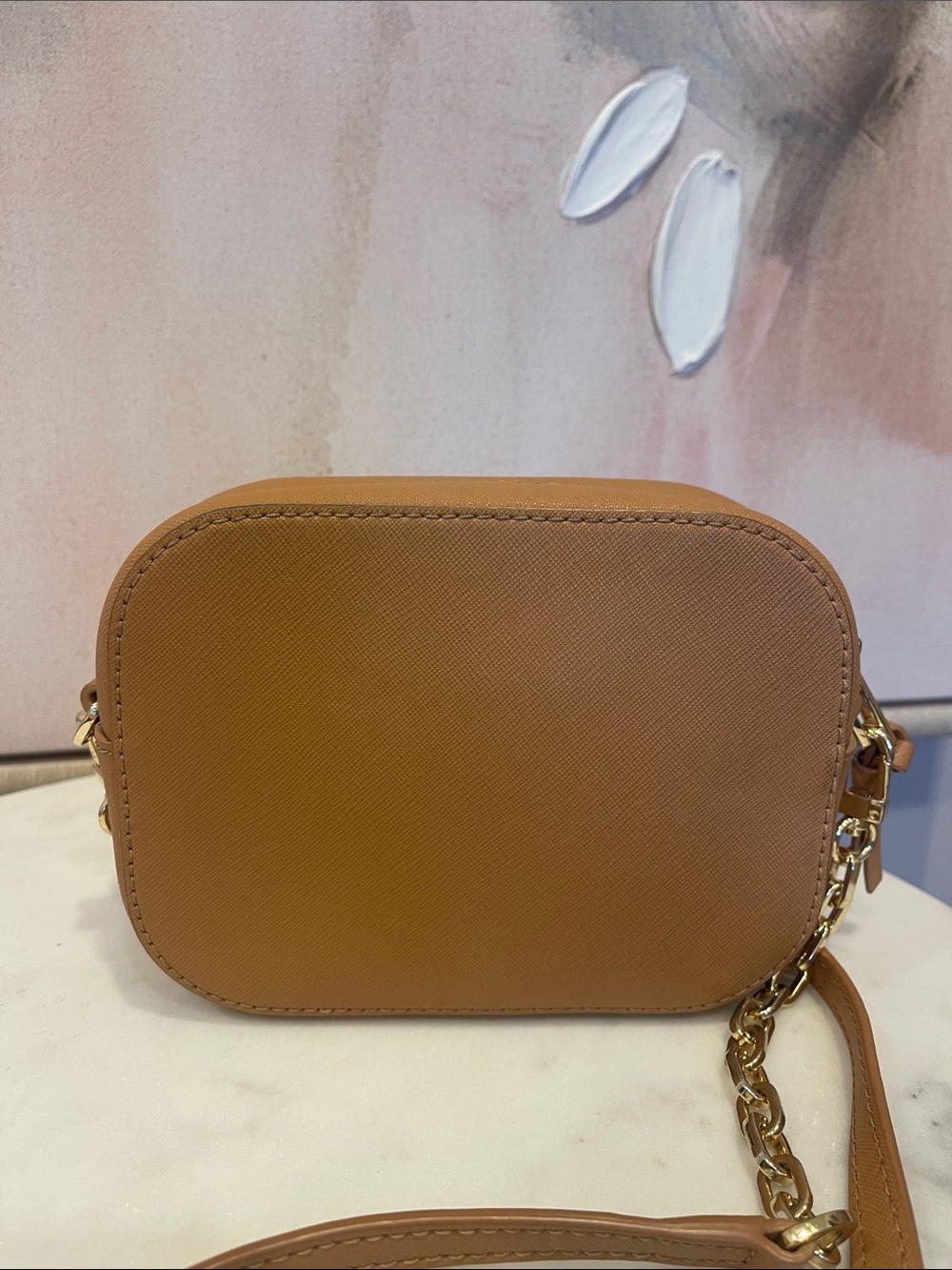 Gorgeous Tory Burch Emerson Crossbody in Tan - Picture 4 of 7